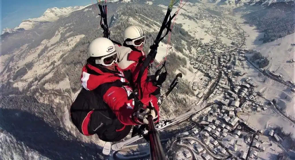 Vol biplace en parapente avec Aravis Parapente